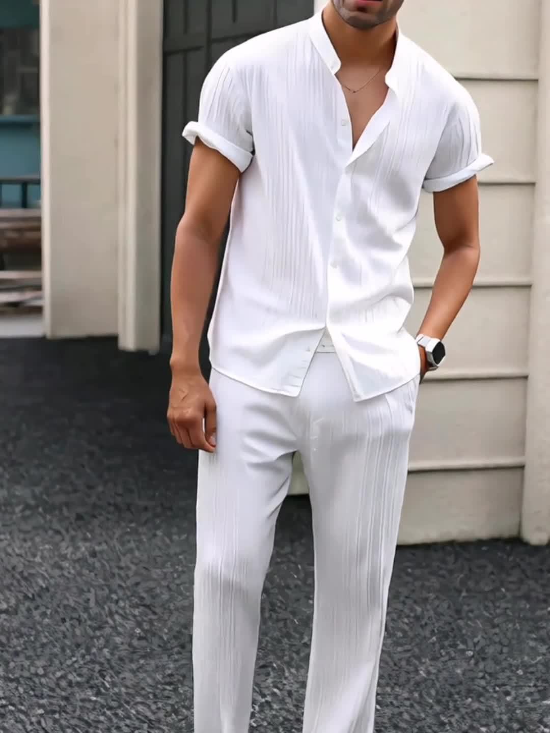Kavaroq | Sommeroutfit für Herren mit Mao-Kragenhemd und Hose mit Kordelzug