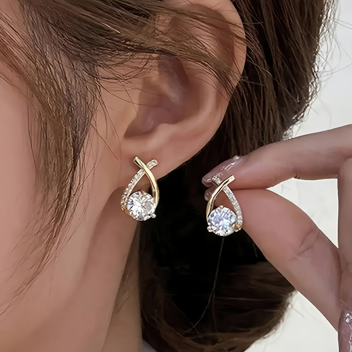 Xara | Elegante Kreuzohrringe für den täglichen Gebrauch
