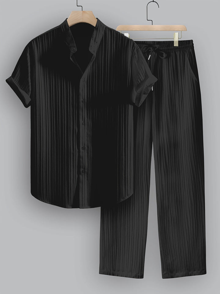 Kavaroq | Sommeroutfit für Herren mit Mao-Kragenhemd und Hose mit Kordelzug