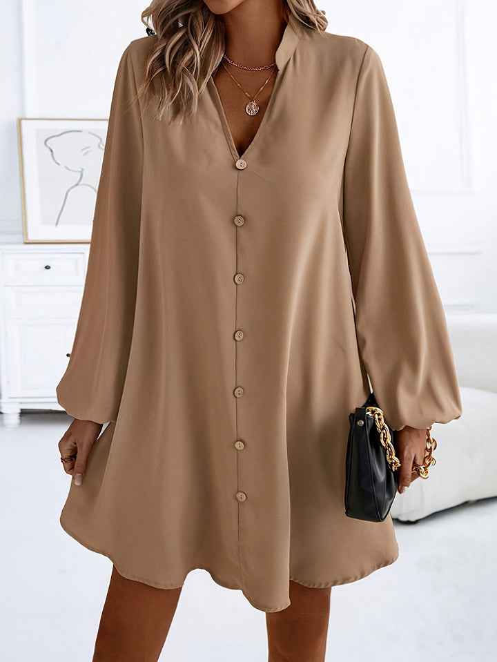 Faria | Elegantes Langarmkleid mit V-Ausschnitt