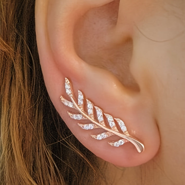 Hensleyra | Elegante Blatt-Ohrringe mit Hohldesign und goldener Oberfläche