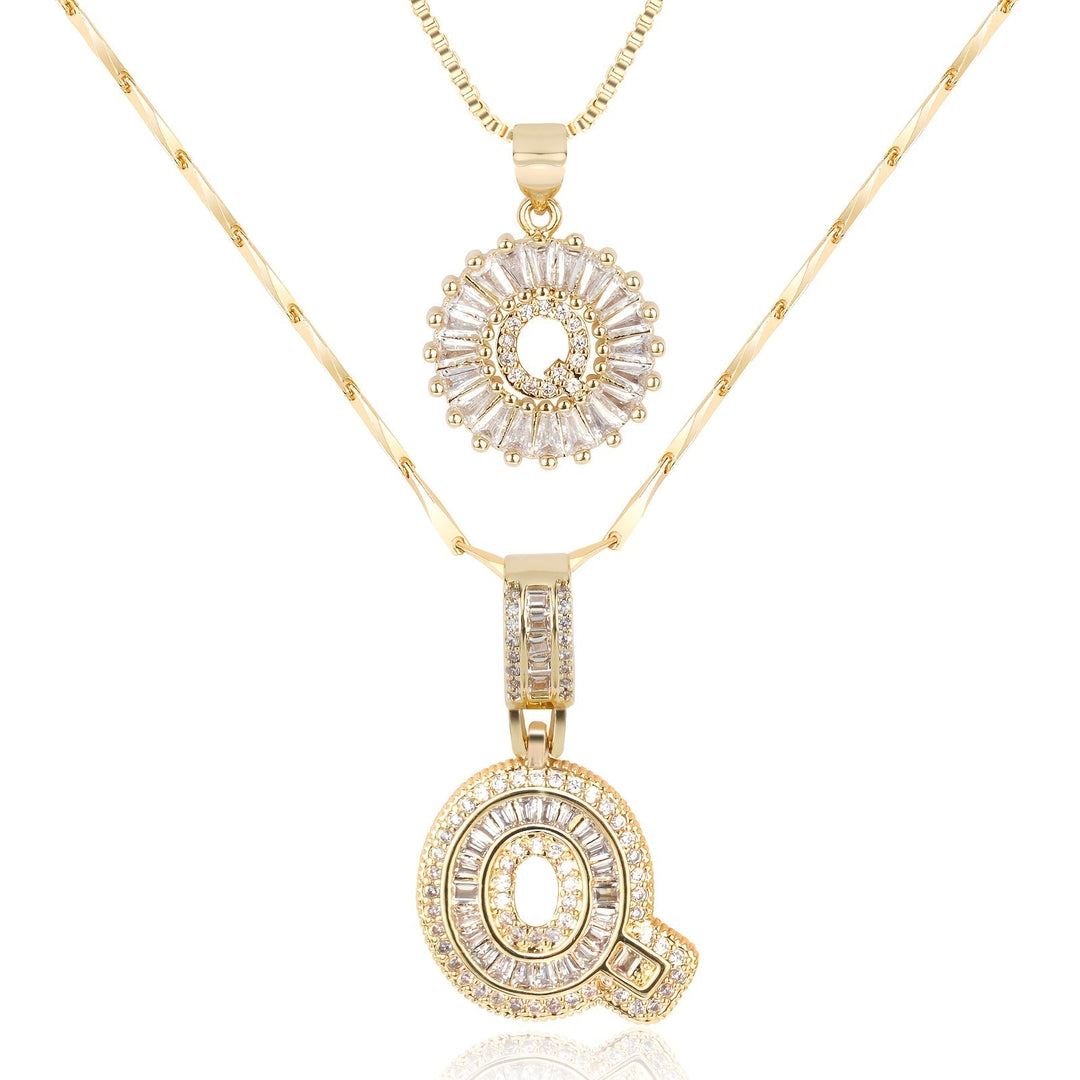 Primrose | Anfangsbuchstaben-Halsketten mit 14k Diamanten (2 Stück)