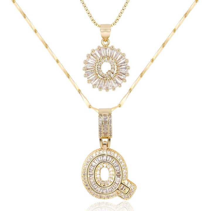 Primrose | Anfangsbuchstaben-Halsketten mit 14k Diamanten (2 Stück)