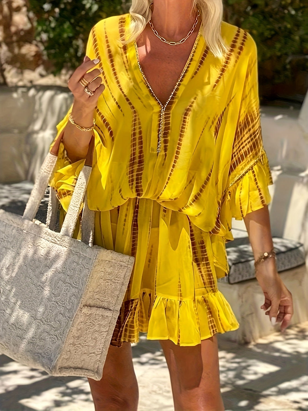 Ainsley | Lockeres Chiffonkleid mit Fledermausärmeln und Strassmuster in V-Form für Frauen