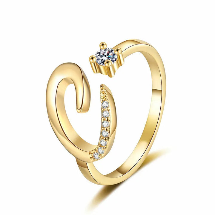 Miranda | Verstellbarer Ring mit Glänzender Initiale