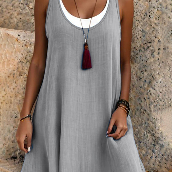 Gabrielle | Kleid mit Zwei-Teile-Effekt und Schichten-Design in Eleganter Stil