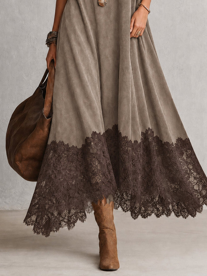 Lillian | Maxikleid mit Wildleder-Effekt und Spitze