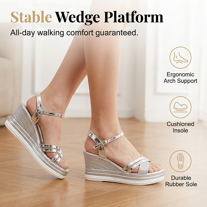 Nina Wedge-Sandalen mit Glanz und verstellbarem Riemen