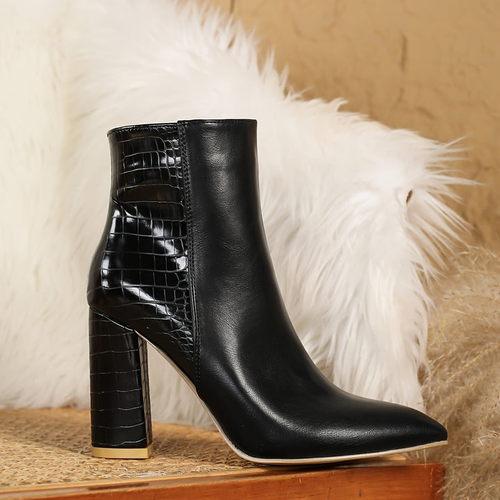 Alexandra | Elegante Western-Stiefeletten mit breitem Absatz und spitzer Fußspitze