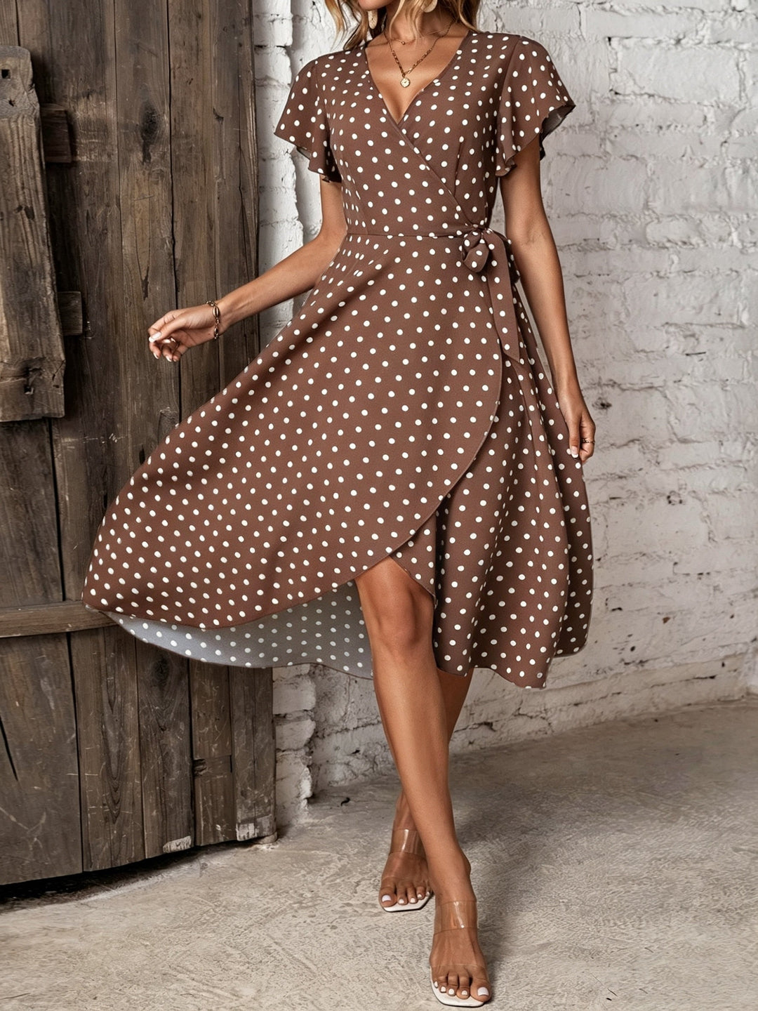 Tiffany | Elegantes Polka-Dots Kleid für Frauen mit Kurzarm und seitlichem Schlitz