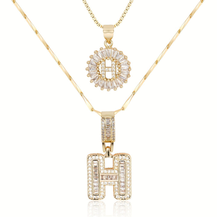 Primrose | Anfangsbuchstaben-Halsketten mit 14k Diamanten (2 Stück)