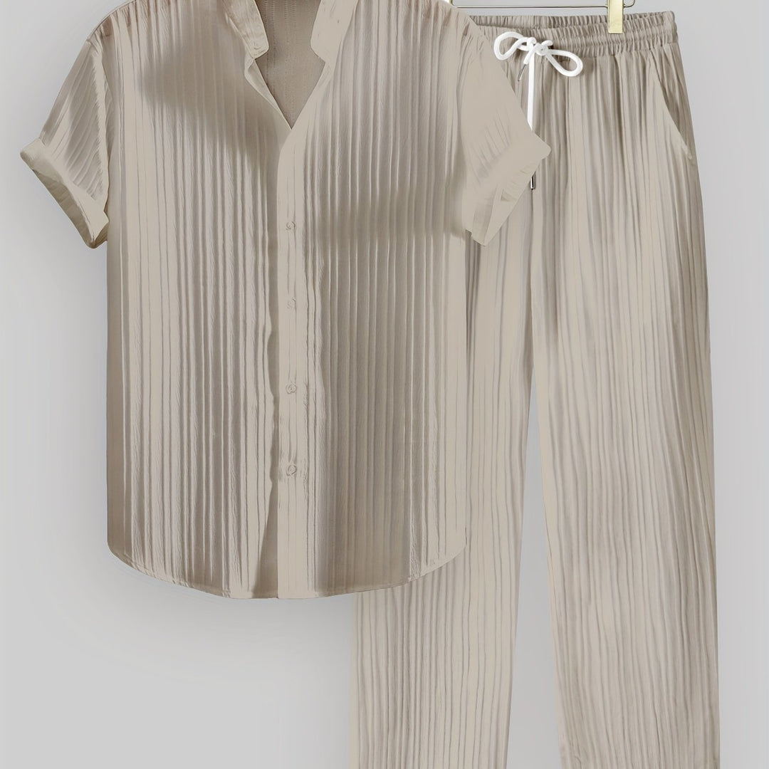 Kavaroq | Sommeroutfit für Herren mit Mao-Kragenhemd und Hose mit Kordelzug