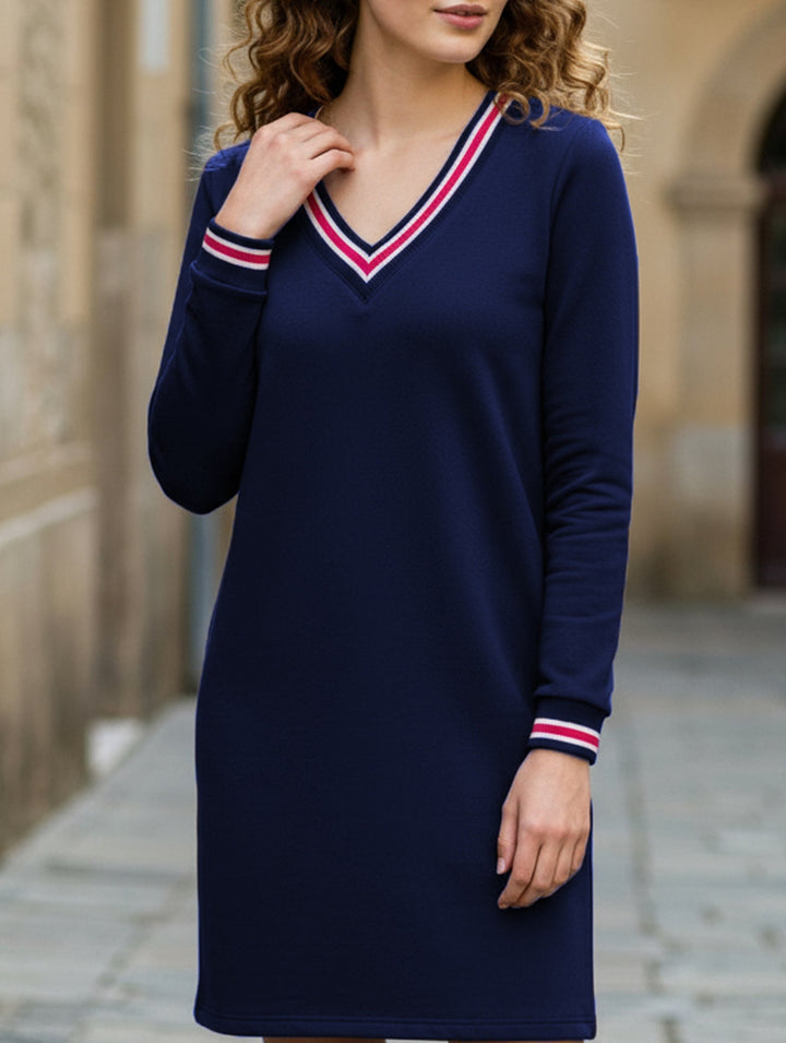 Roselynne | Strickkleid mit V-Ausschnitt und langen Ärmeln