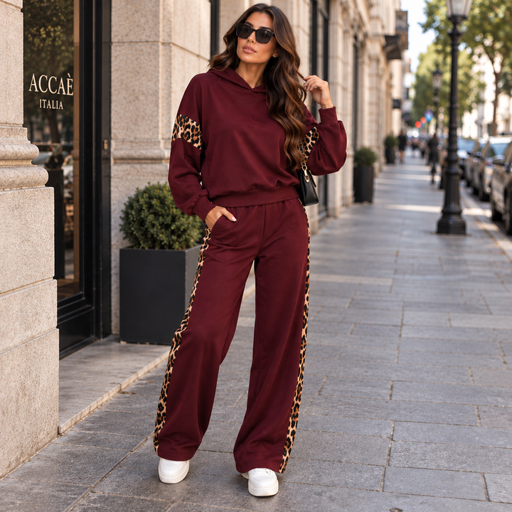 Whitney | Sportanzug mit Kapuze und Tierdruckdetails