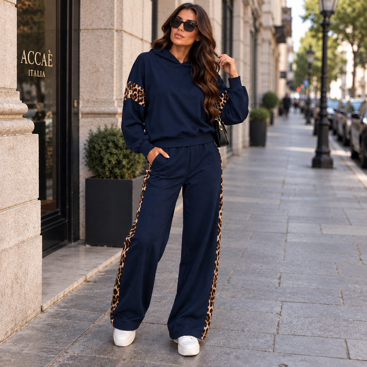 Whitney | Sportanzug mit Kapuze und Tierdruckdetails