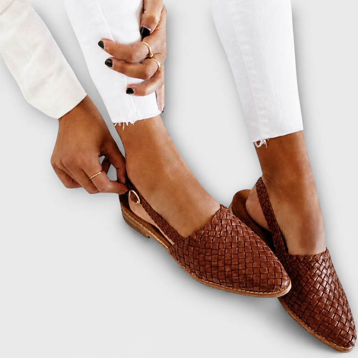 Bianka | Mocasines Trenzados con Correa Trasera y Diseño Cómodo