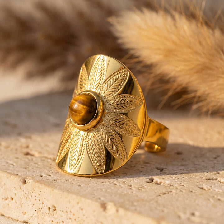 Leah | Mandala-Ring mit Tigerauge und schützendem Design