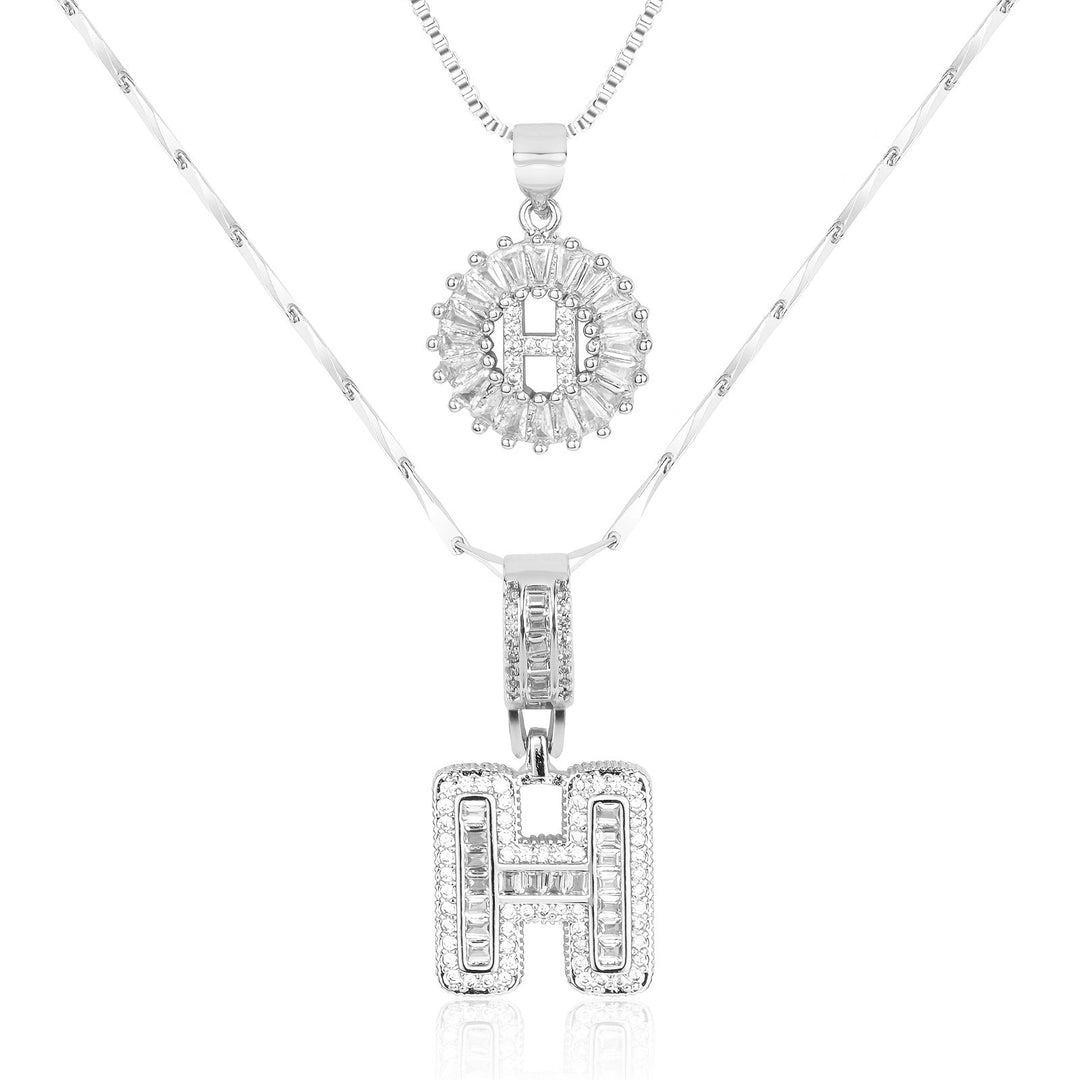 Primrose | Anfangsbuchstaben-Halsketten mit 14k Diamanten (2 Stück)