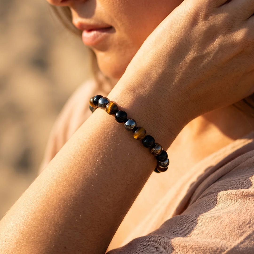 Caryra | Armband "3 Schutz" aus Tigerauge, Hämatit und schwarzer Obsidian