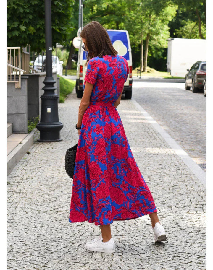 Delia | Elegantes Kleid mit V-Ausschnitt und figurformendem Schnitt
