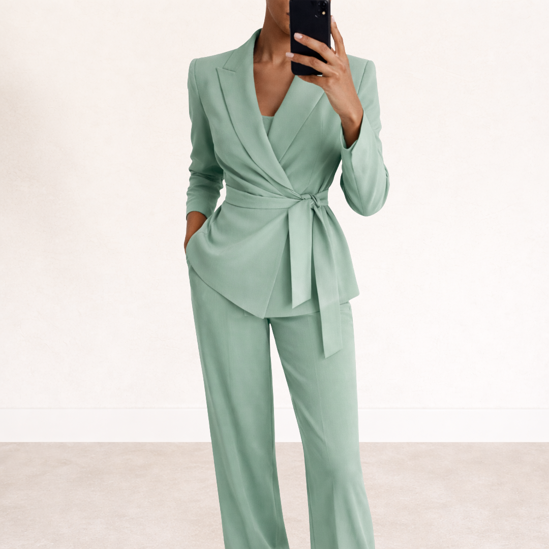 Javellea | ELEGANTES ZWEITEILIGES ANZUG