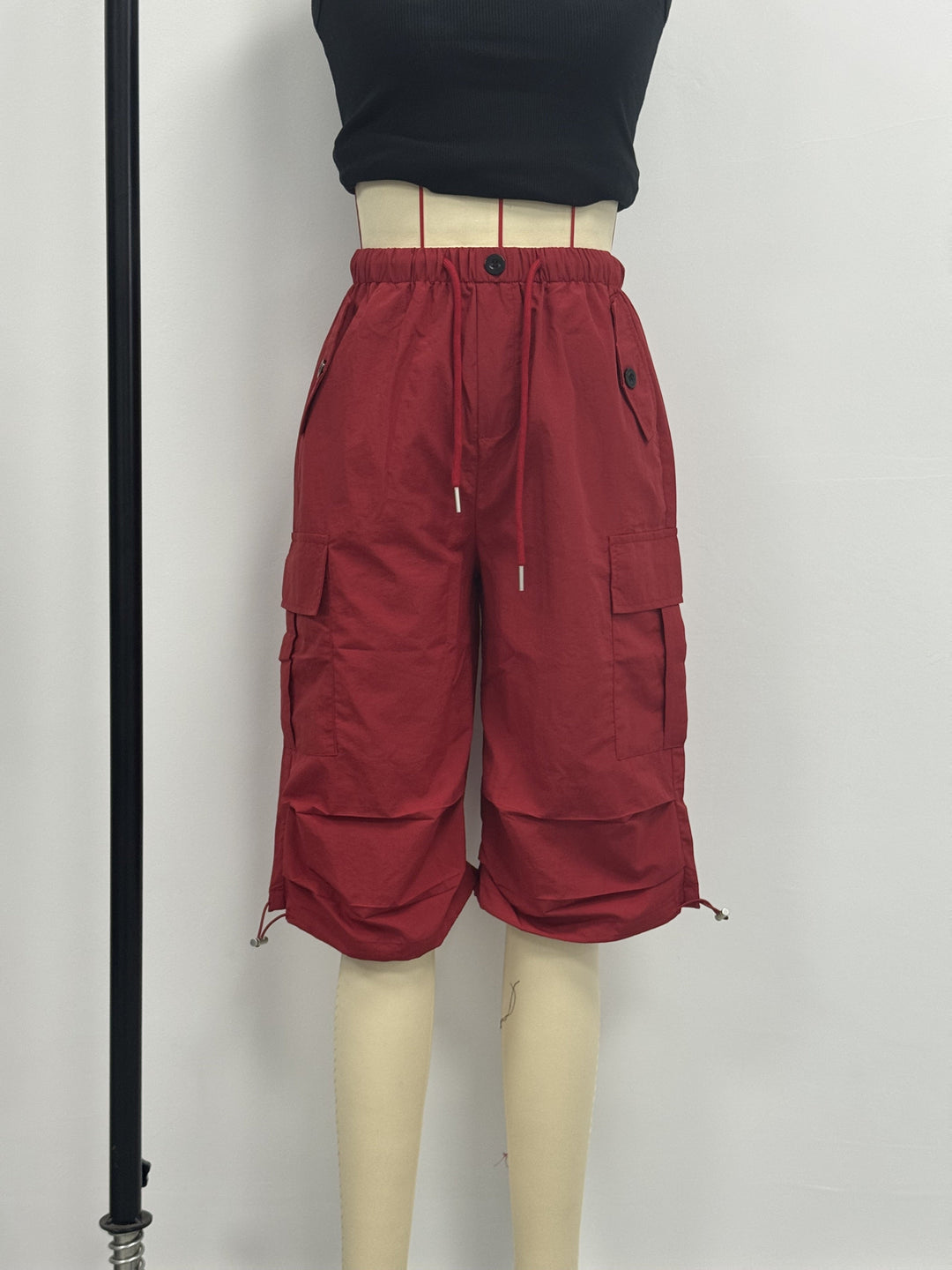 Mireille | Damen Capri Cargo-Hosen aus schnelltrocknendem Material mit elastischem Bund und Kordelzug - Leicht und elastisch, geeignet für - Outdoor-Hosen, Multifunktionshosen, Maschinenwaschbar, lockere Passform in mittellanger Länge für Reisen, Freizeit