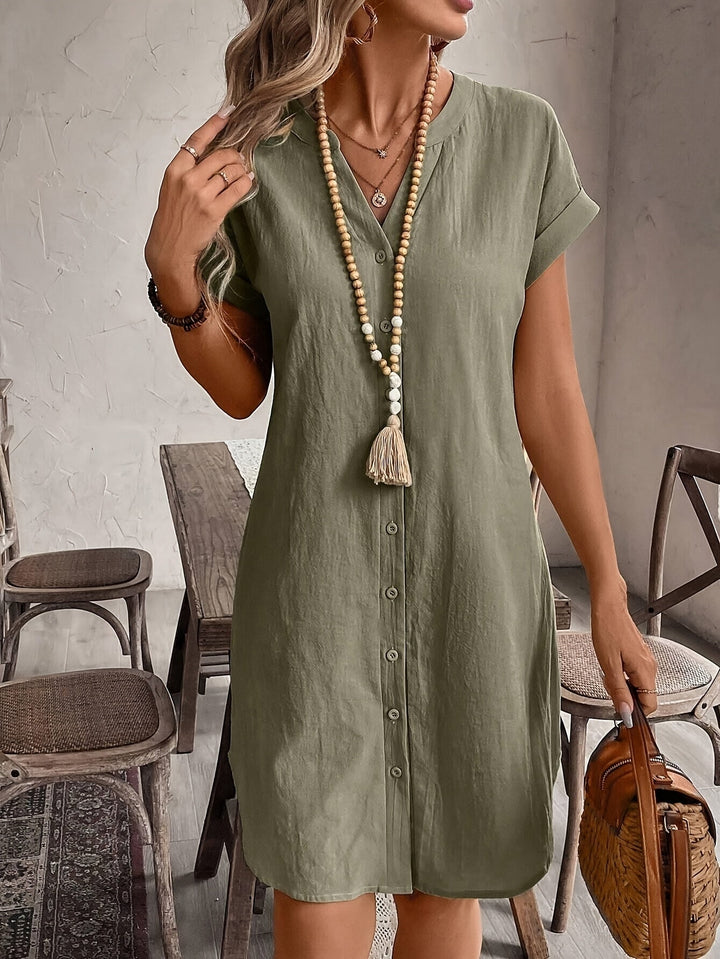Celine | Lässiges Kleid mit V-Ausschnitt und Knöpfen
