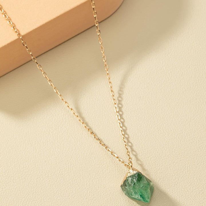 Taria | Minimalistische Halskette mit unregelmäßigem Anhänger aus 14K Gold