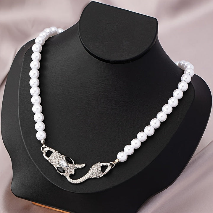Adriana | Schlangen-Halskette mit exklusivem Design und raffinierter Eleganz
