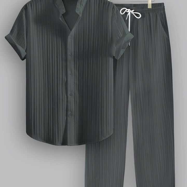 Kavaroq | Sommeroutfit für Herren mit Mao-Kragenhemd und Hose mit Kordelzug