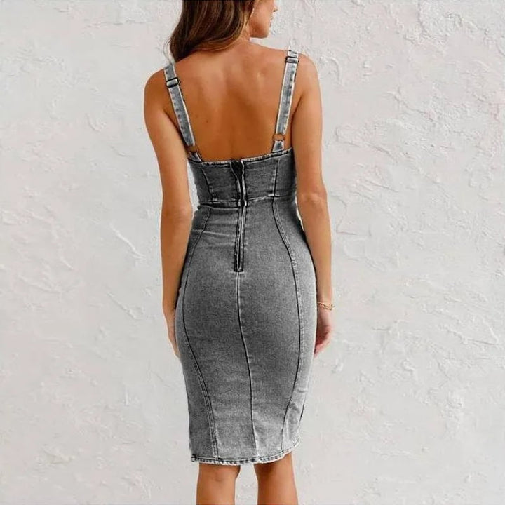 Delira | Enganliegendes Jeanskleid für Frauen mit verstellbarem Gürtel