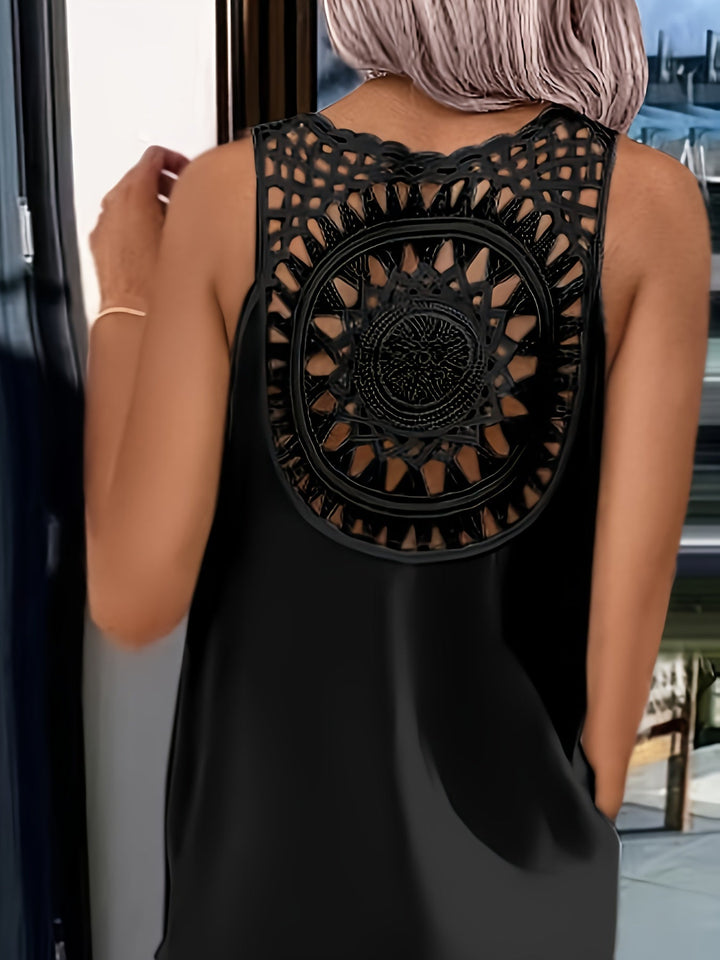 Umaira | Ärmelloses Kleid mit Spitze und freiem Rücken