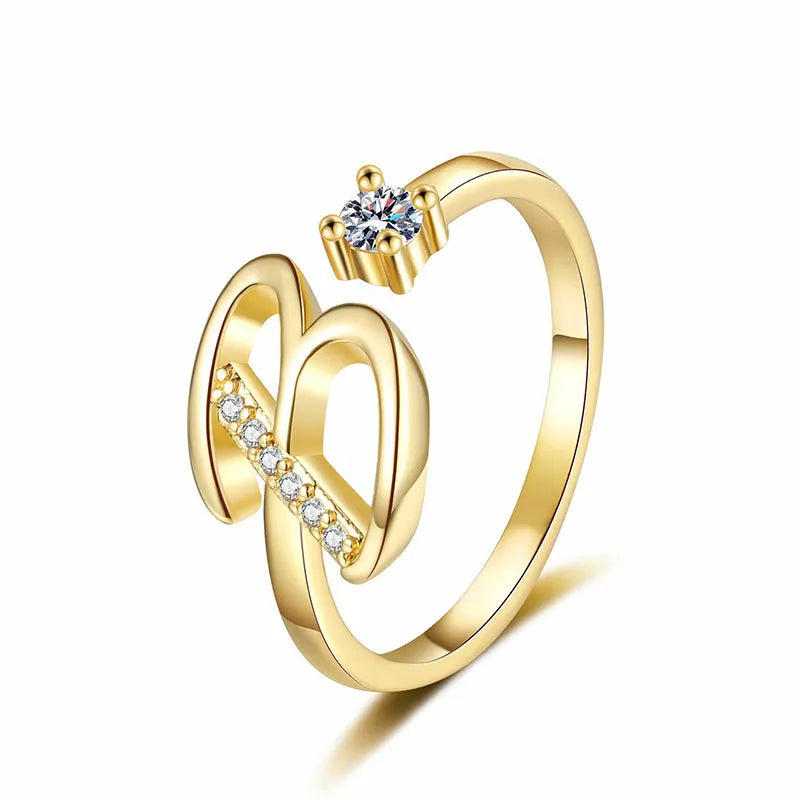 Miranda | Verstellbarer Ring mit Glänzender Initiale