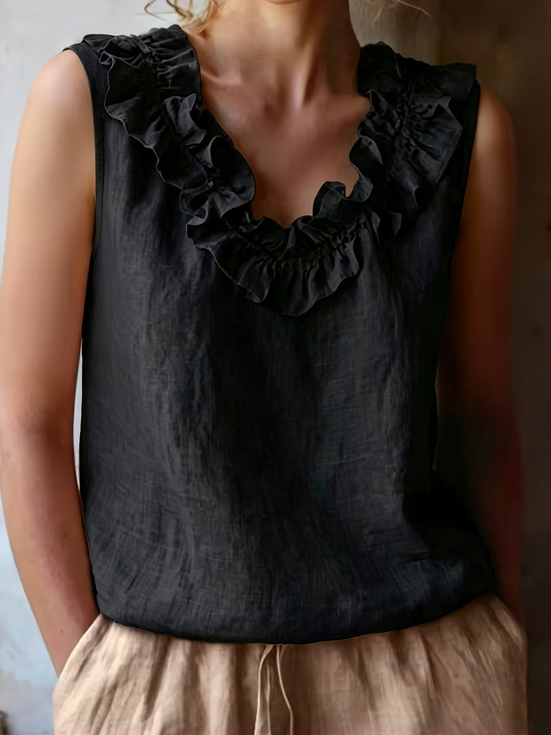 Katherine | Ärmellose Bluse mit Rüschen im lockeren Schnitt für Frühling/Sommer