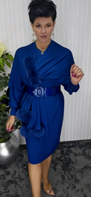 Danira | Damen Langarmkleid mit weichem dekorativem Schal