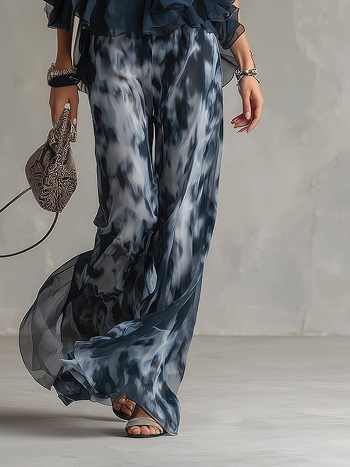 Isolde | elegante Chiffon-Bluse mit hohem Kragen und bedruckten weiten Hosen
