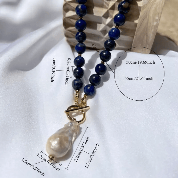 Havento | Barock-Boho-Halskette mit Perlen und Marineblauen Details