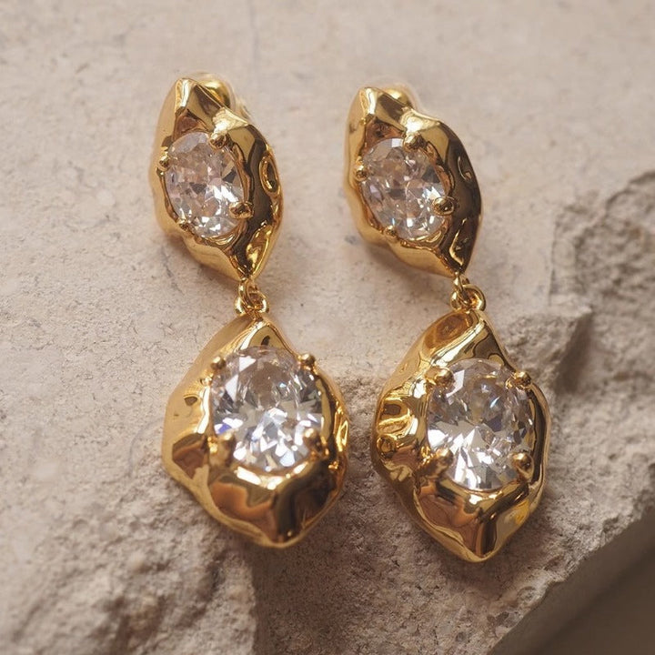 Xola | Ohrringe mit strahlenden Zirkonia und elegantem Design