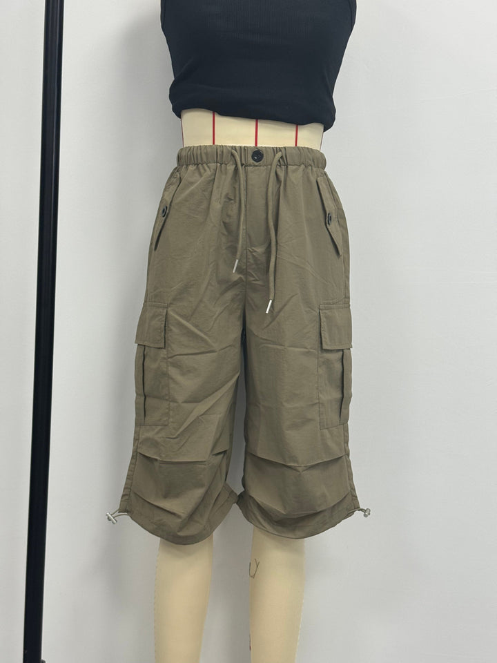 Mireille | Damen Capri Cargo-Hosen aus schnelltrocknendem Material mit elastischem Bund und Kordelzug - Leicht und elastisch, geeignet für - Outdoor-Hosen, Multifunktionshosen, Maschinenwaschbar, lockere Passform in mittellanger Länge für Reisen, Freizeit