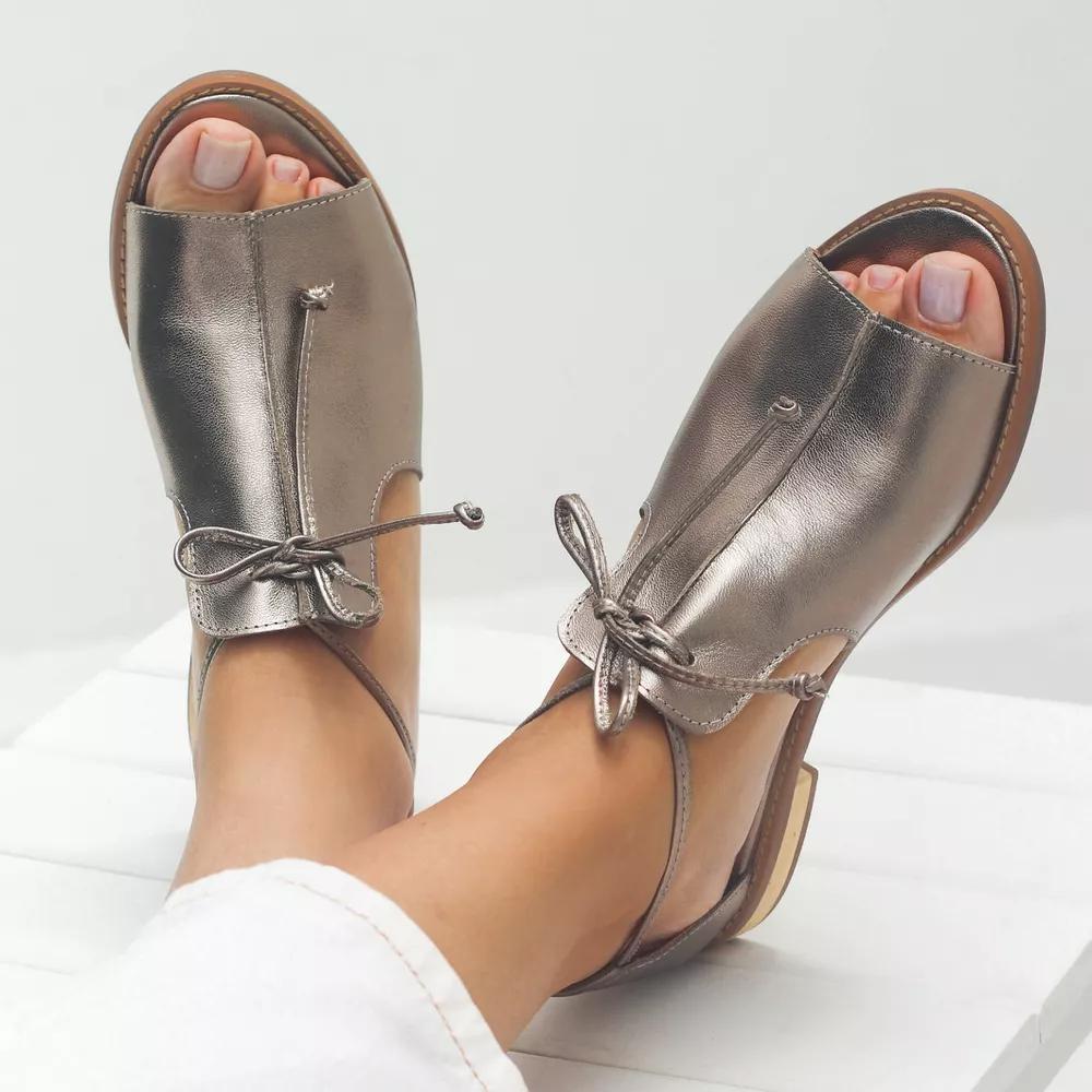 Kylie | Ledersandalen mit verstellbarer Schleife