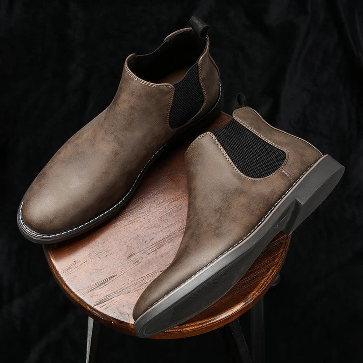 Iveron | Elegante Chelsea-Stiefel aus Leder für Herren