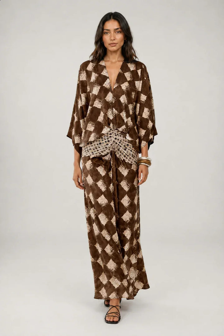 Bethany | Langes Kleid mit Mosaikdruck und Kimonoärmeln