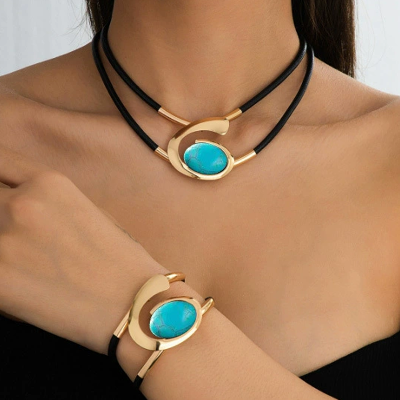 Suri  | Vintage Boho Stil Halskette und Armband Set