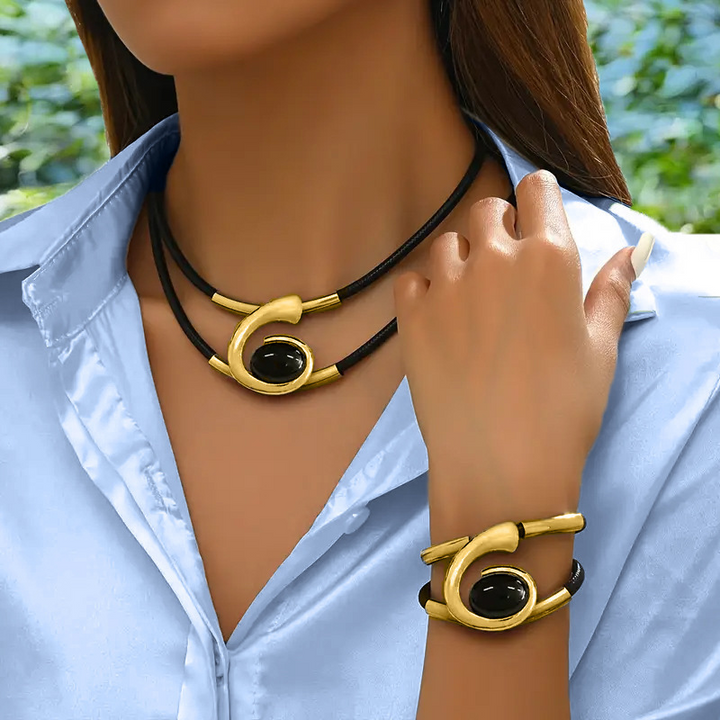 Suri  | Vintage Boho Stil Halskette und Armband Set