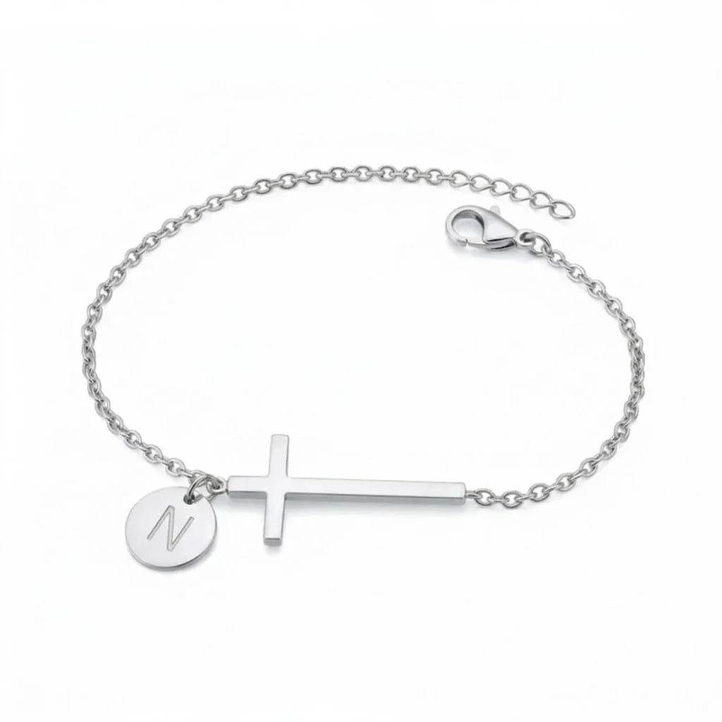 Elodryn | Personalisiertes Kreuz und Initialien Armband