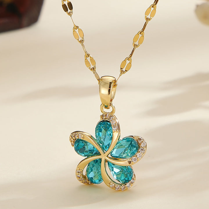 Angelica | Halskette Blume aus Kristallen in Goldton
