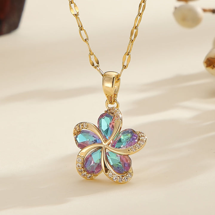 Angelica | Halskette Blume aus Kristallen in Goldton