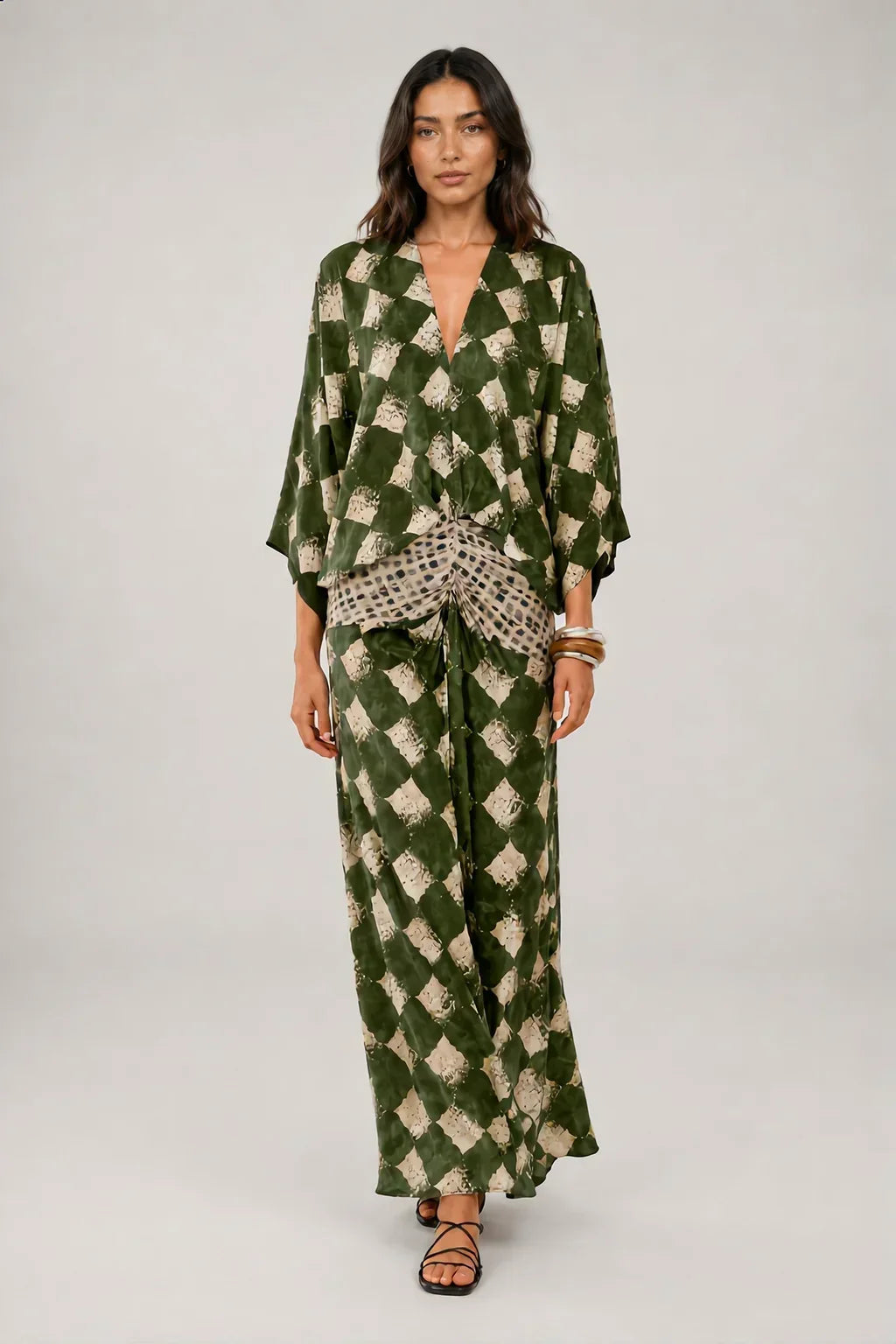Bethany | Langes Kleid mit Mosaikdruck und Kimonoärmeln